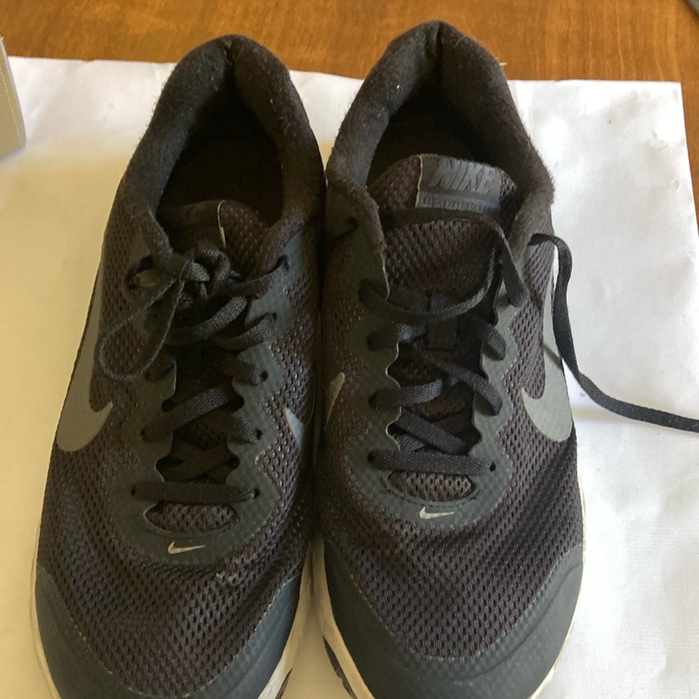 Nike Black  pegasus Sneakers size 9